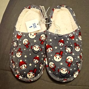 Snowman Emoji Unisex Boys/Girls Size 1 slippers New